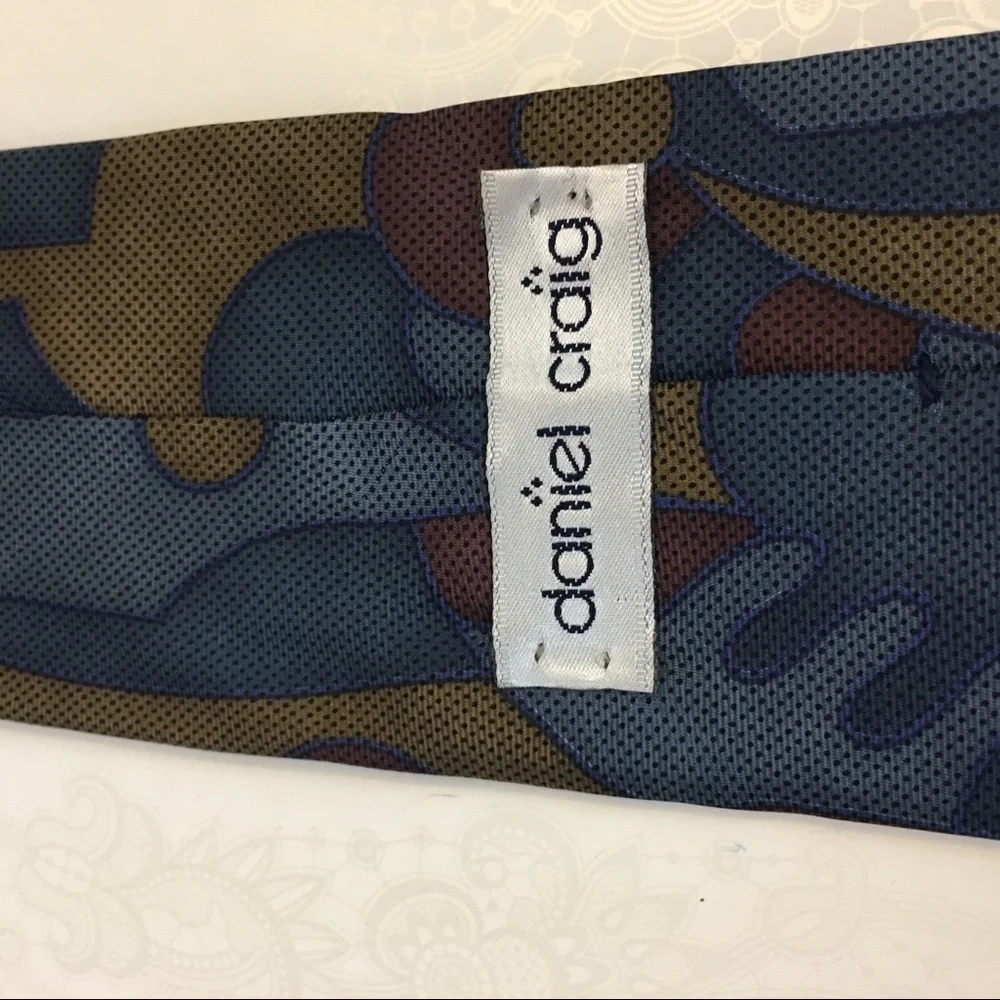 DANIEL CRAIG 007‎ DESIGNER BLUE Silk Tie 3/56
